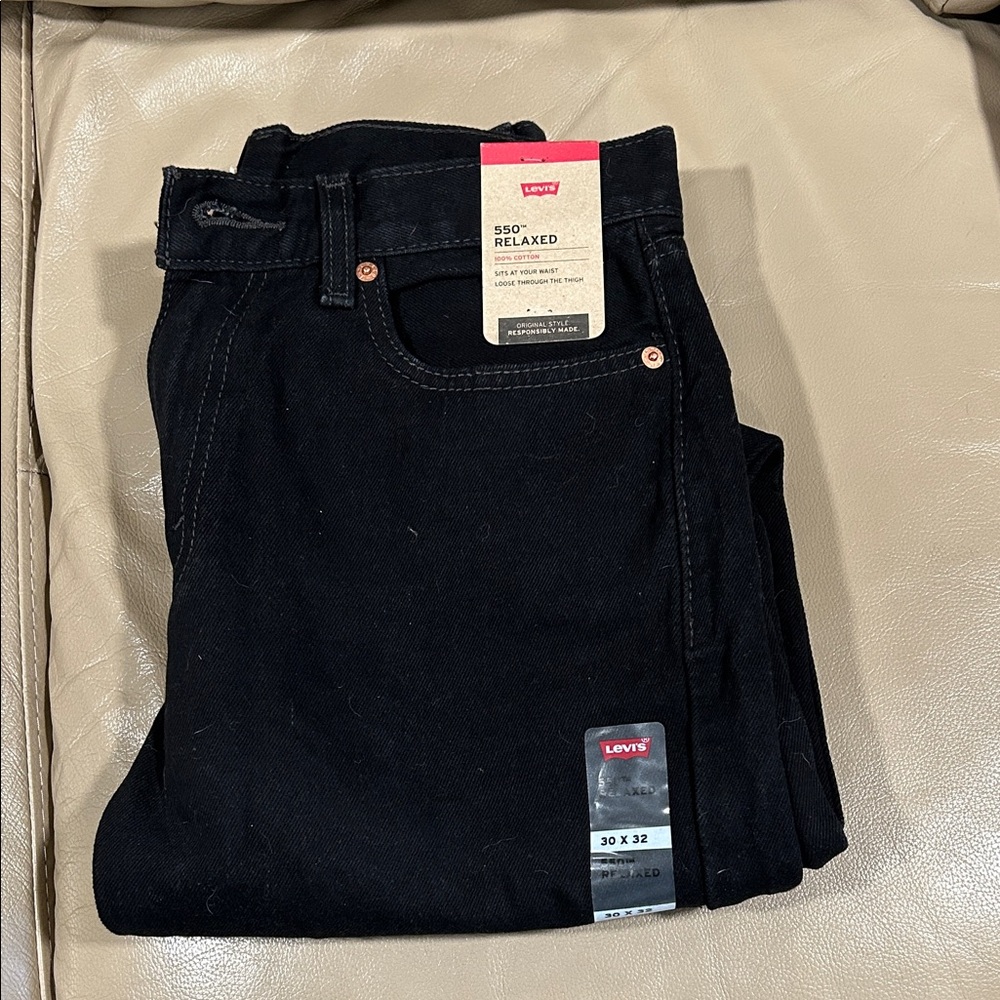Levi's Men's Black Relaxed Jeans